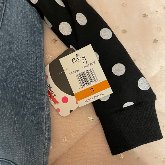 🚫SOLD🚫Minnie Mouse Denim Jacket and Jeans - Picture 3 of 4